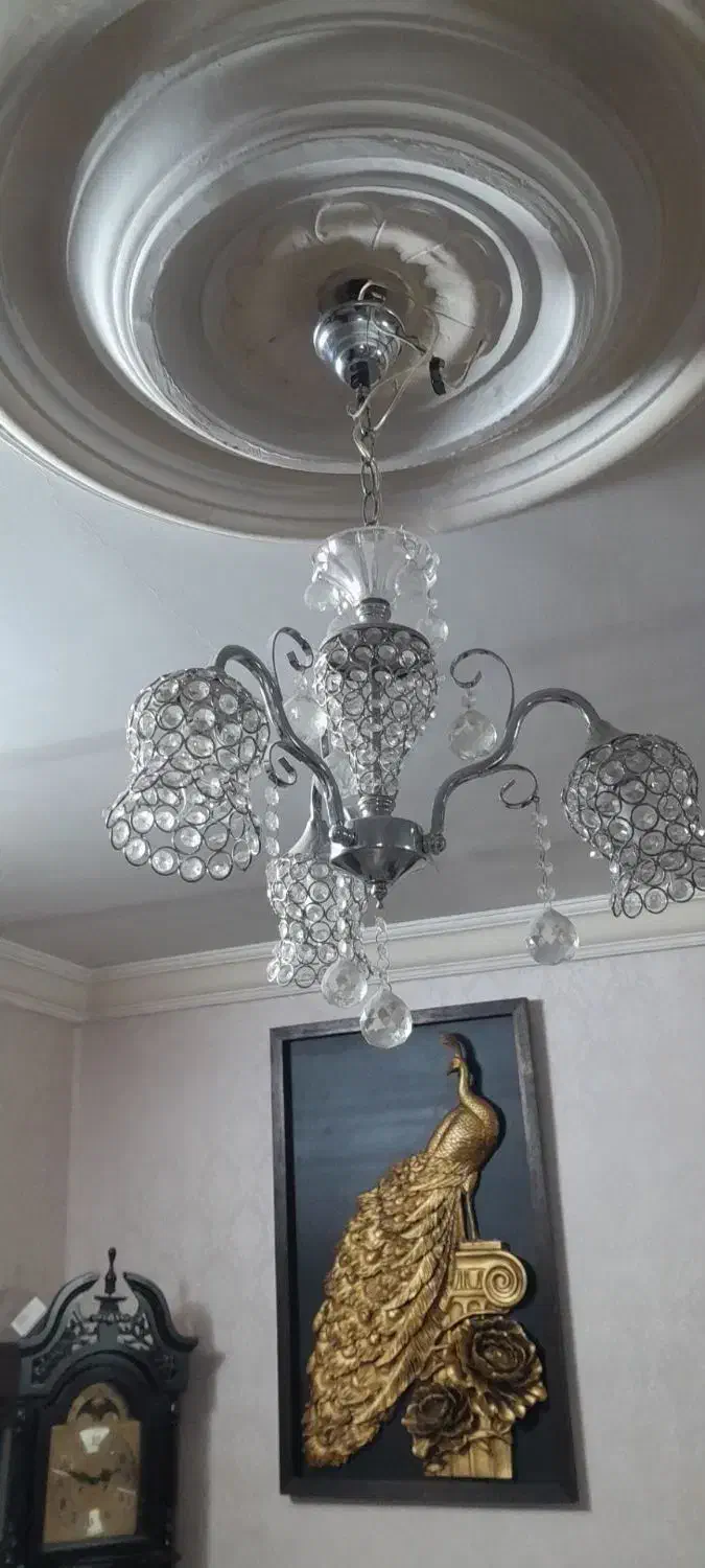 لوستر تمیز در حد نو|لوستر و چراغ آویز|مشهد, کارگران|دیوار