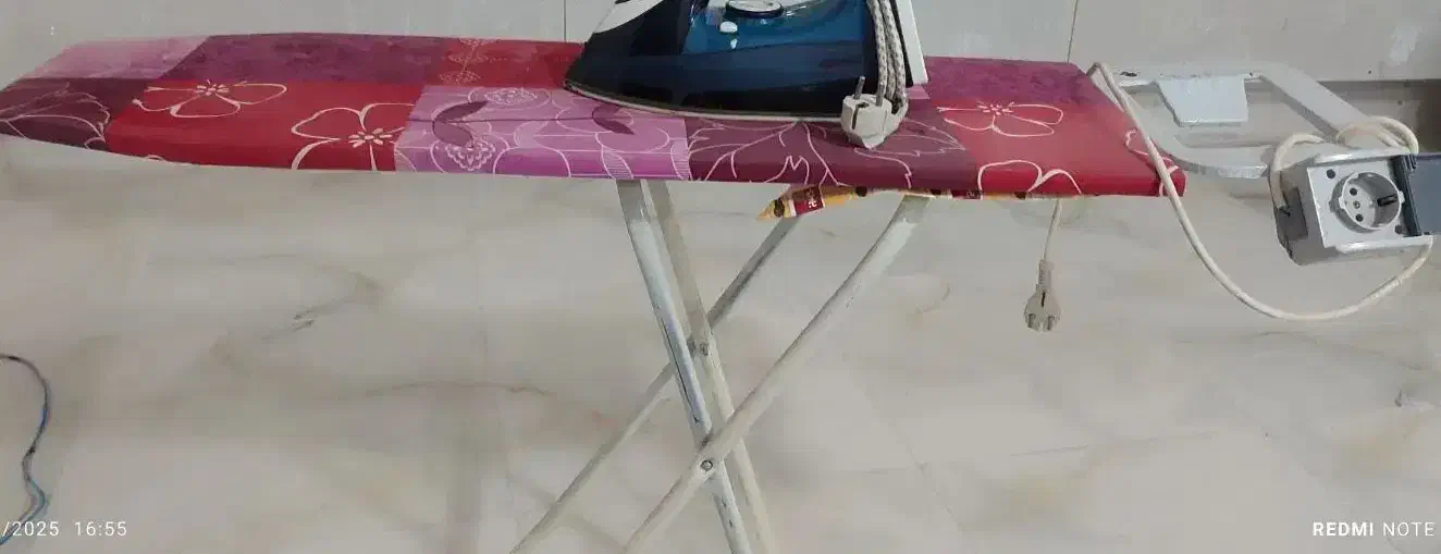 میز تلویزیون و میز اتو ایستاده|اتو و لوازم اتو|زابل, |دیوار