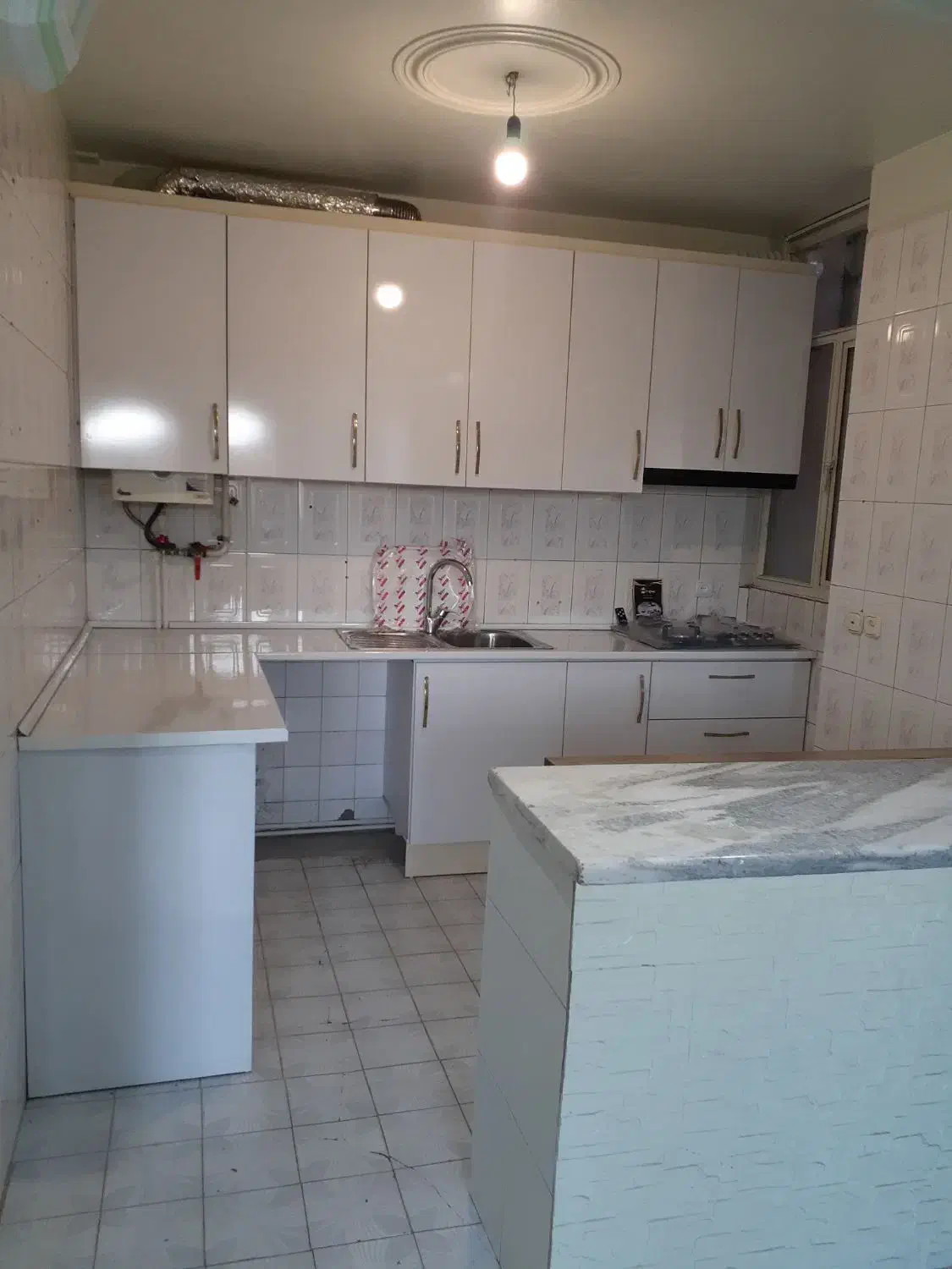 ۶۰متر یکخوابه واقع در والائیان