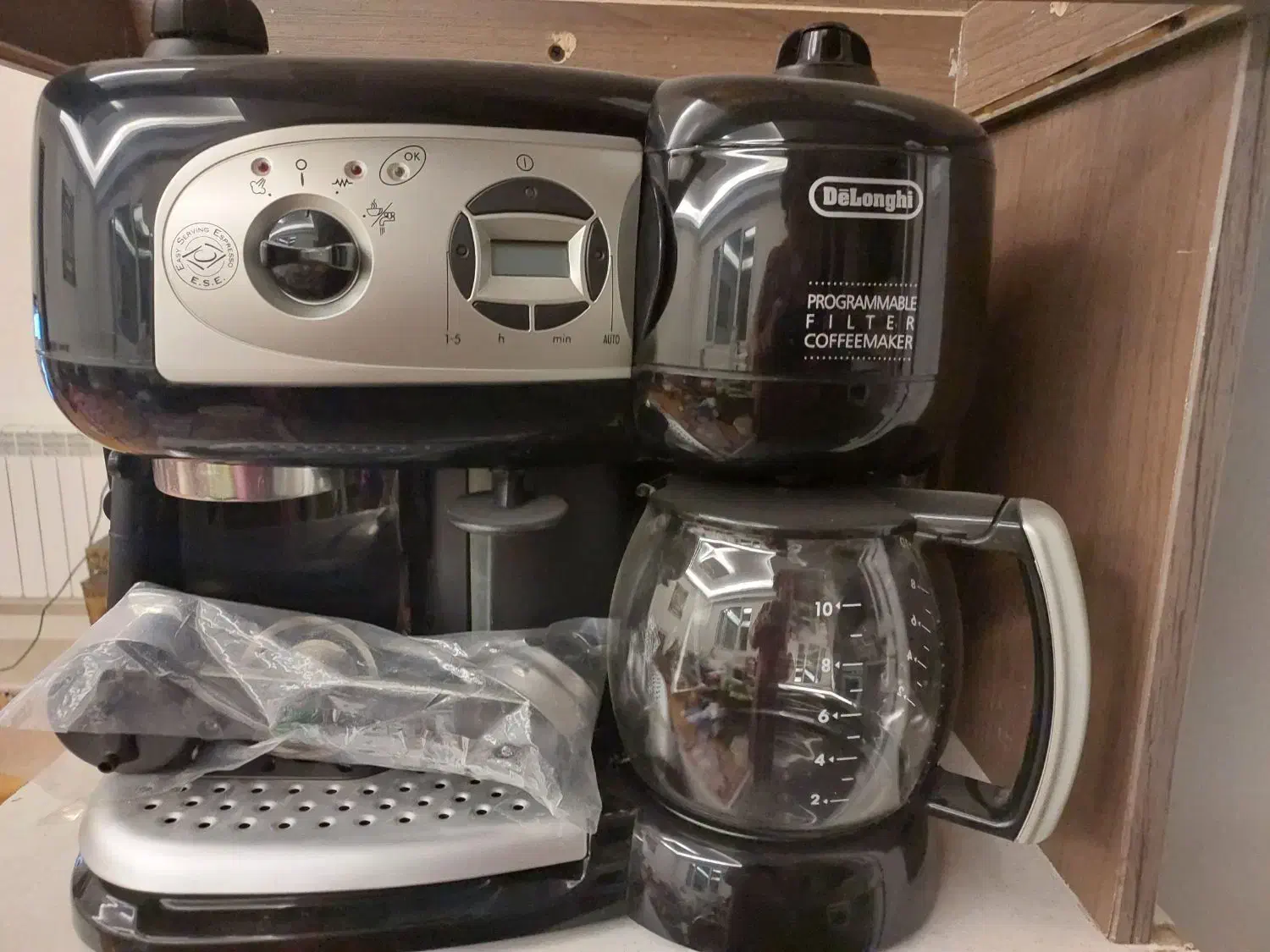 اسپرسوساز دلونگی|سماور، چایساز، قهوهساز|باقرشهر, |دیوار