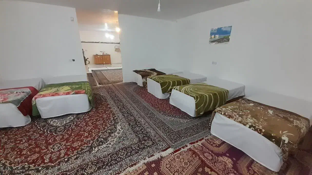 آپارتمان مبله شورک ملکی خارزار چاهک آبروان|اجارهٔ کوتاهمدت ویلا و باغ|فریمان, |دیوار