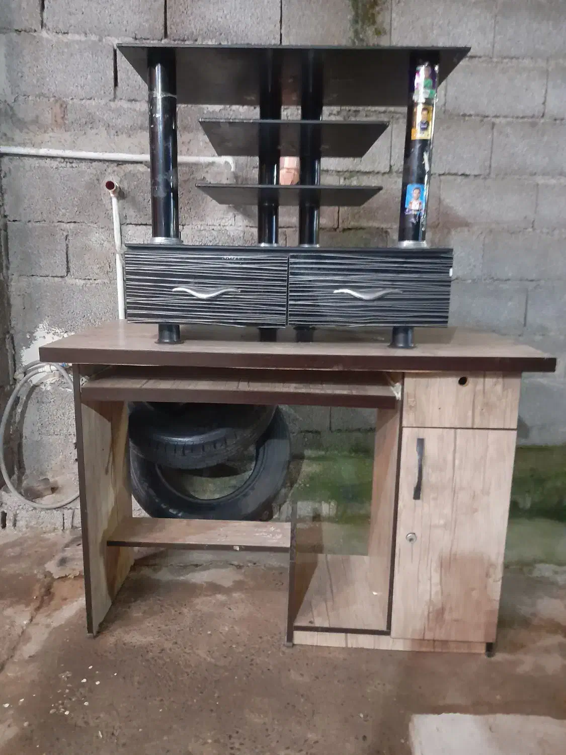 میز  کامپیوتر و میز تلویزیون هردو زیر قیمت|میز تحریر و کامپیوتر|کوچصفهان, |دیوار