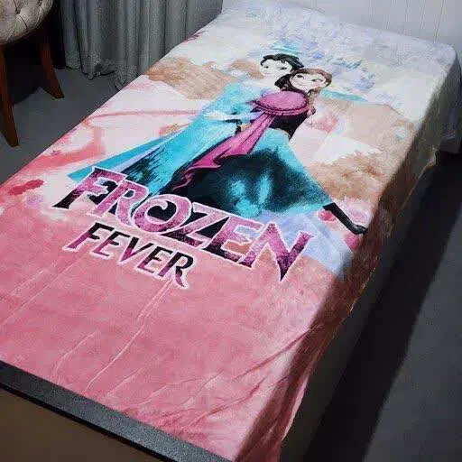 پتو مسافرتی طرح دار|رختخواب، بالش، پتو|رشت, جانبازان|دیوار