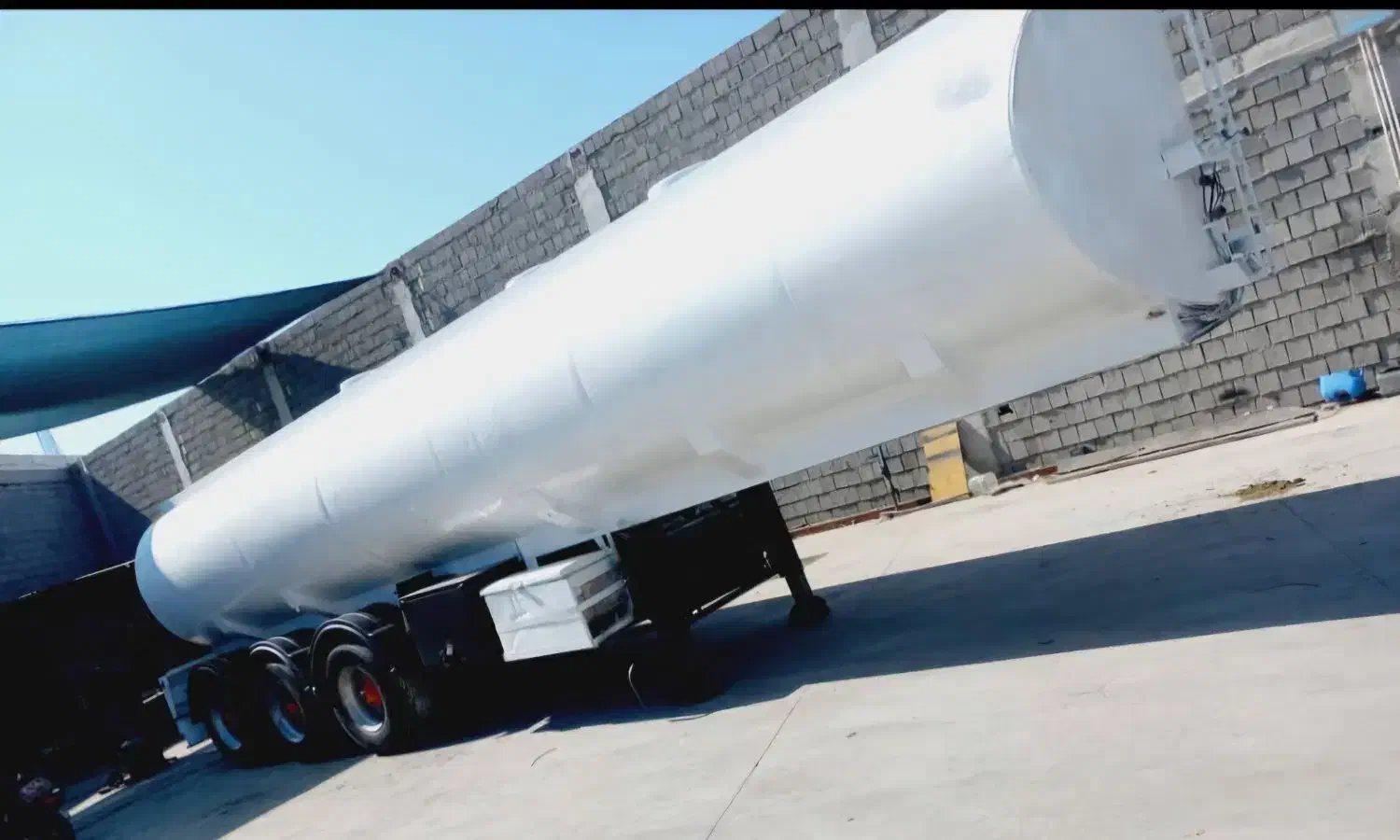 تانکر ۳محور چهار مواد|قطعات یدکی و لوازم جانبی|شیراز, آزادی|دیوار