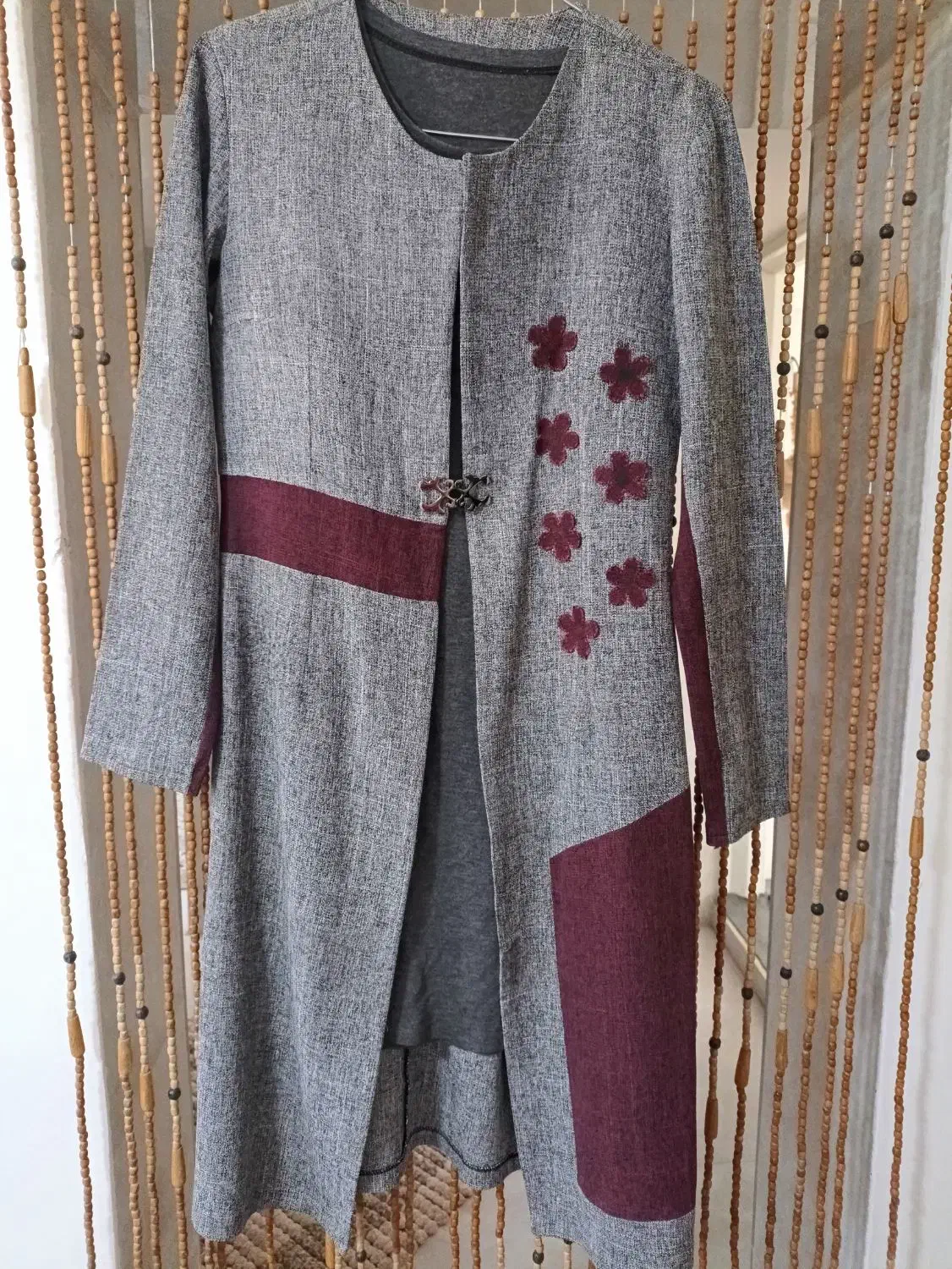 نیم بوت وانواع لباس های زنانه و دخترانه و پسرانه|لباس|نجفآباد, امیرآباد|دیوار