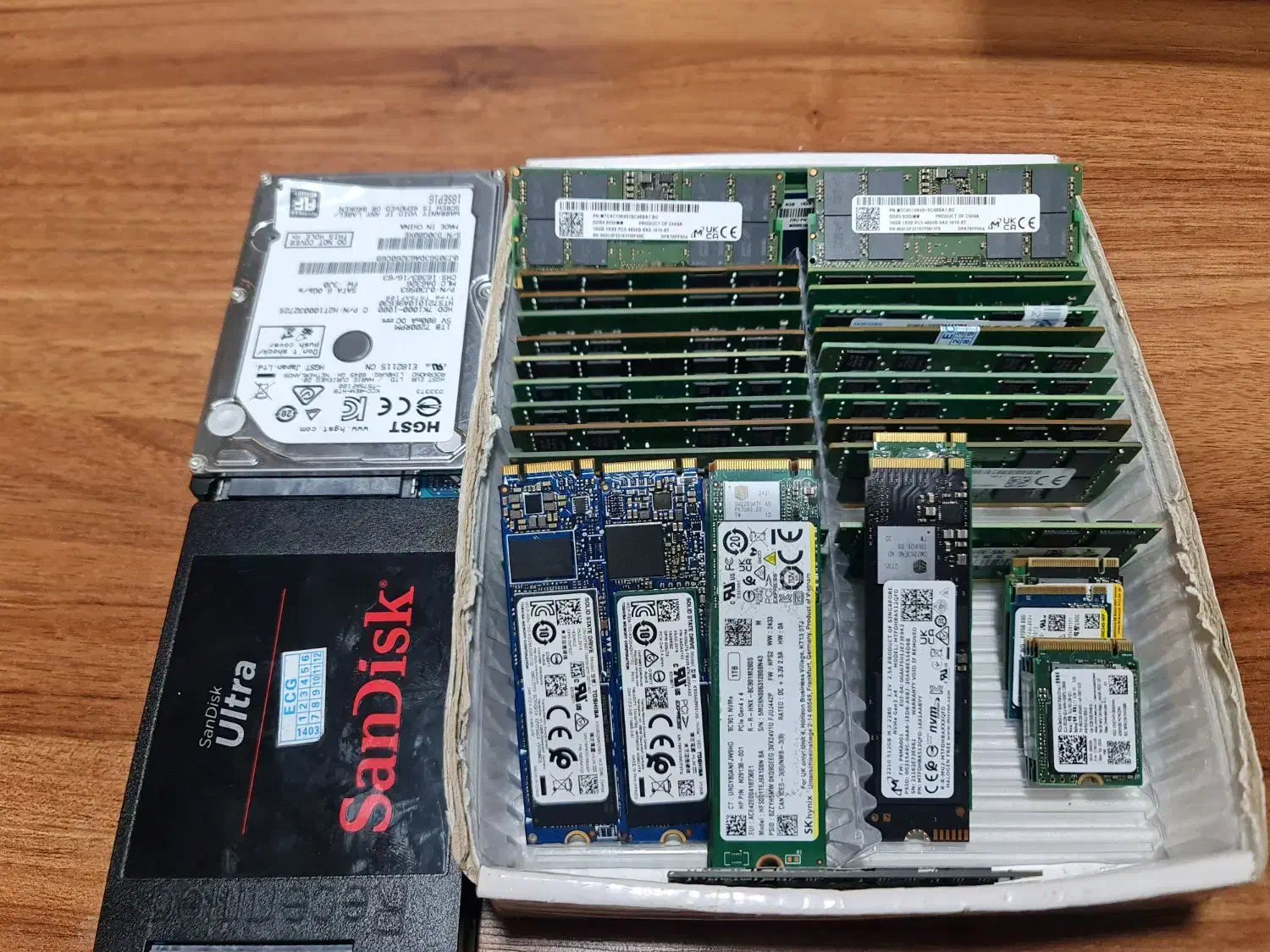 هارد ssd و hdd رم لپتاپ ddr4 و ddr5|قطعات و لوازم جانبی رایانه|شیراز, فرگاز|دیوار