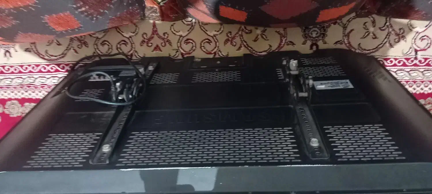 تلویزیون سامسونگ ۴۳ اینچ|تلویزیون و پروژکتور|تایباد, |دیوار