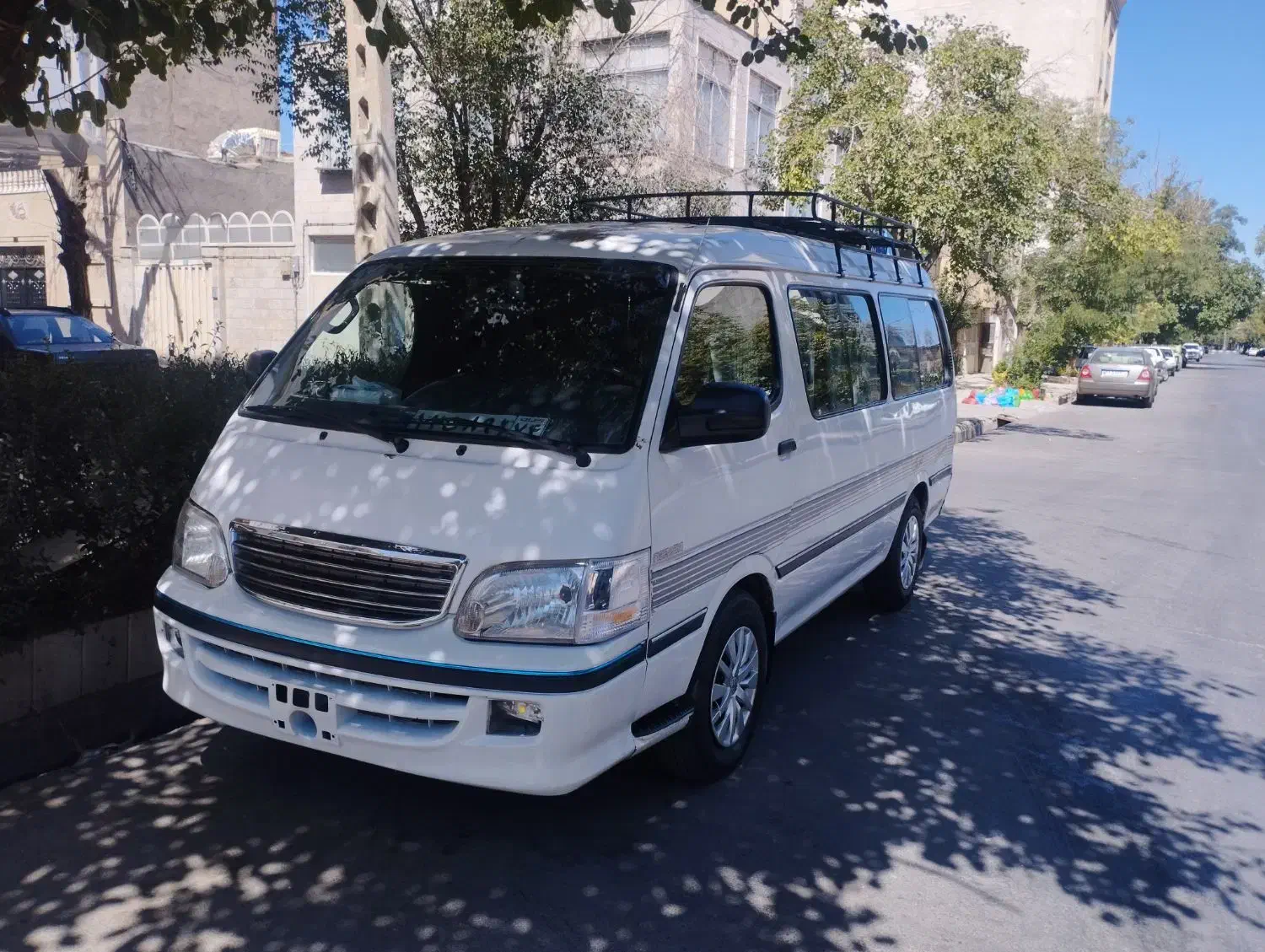 ون دربستی ۱۰ تا ۱۳ نفره|خدمات حمل و نقل|مشهد, مقدم|دیوار