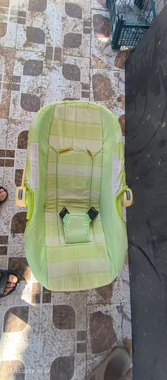 کریر|کالسکه و لوازم جانبی|زابل, |دیوار