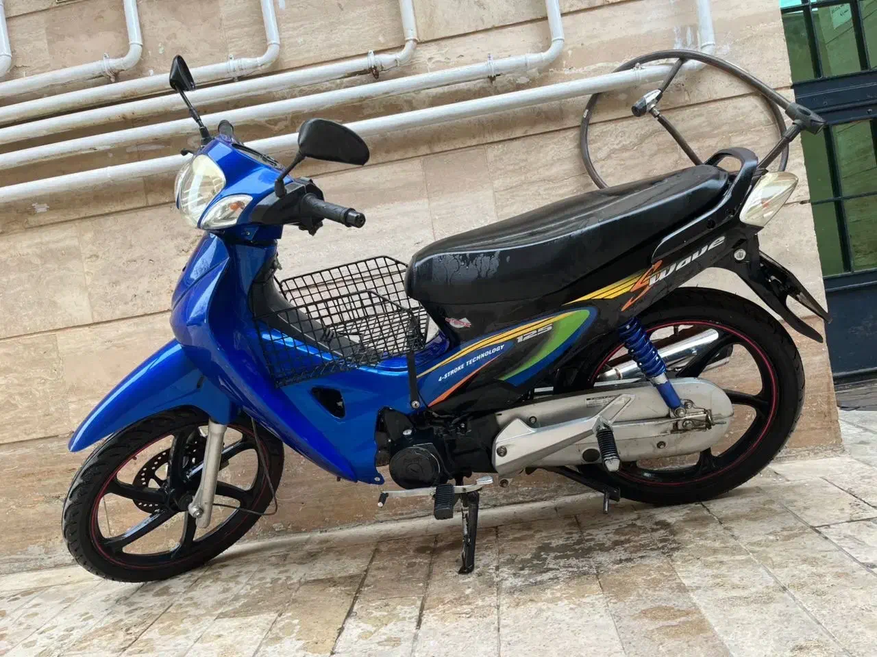 موتور ویو ۹۴ بامدارک و سند ۸۲ تاکار|موتورسیکلت|ساوه, |دیوار