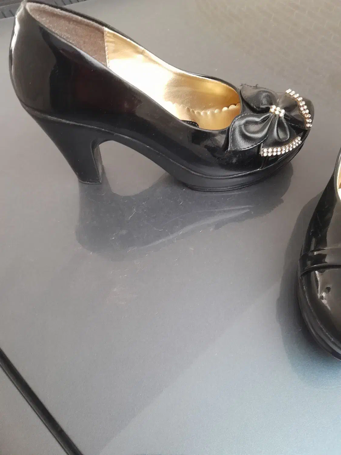 مجلسی|کیف، کفش، کمربند|آران و بیدگل, |دیوار