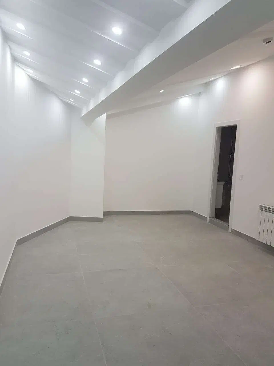 دفتر کار پارکینگ دار در لوکیشن حرفه ای|اجارهٔ دفتر کار، اتاق اداری، مطب|رشت, گلسار|دیوار