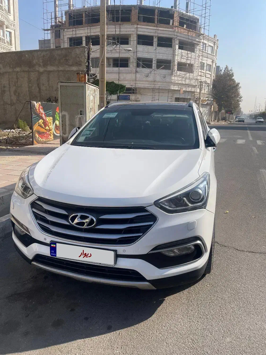 سانتافه۲۰۱۷|خودرو سواری و وانت|هشتگرد, شهرک بعثت|دیوار