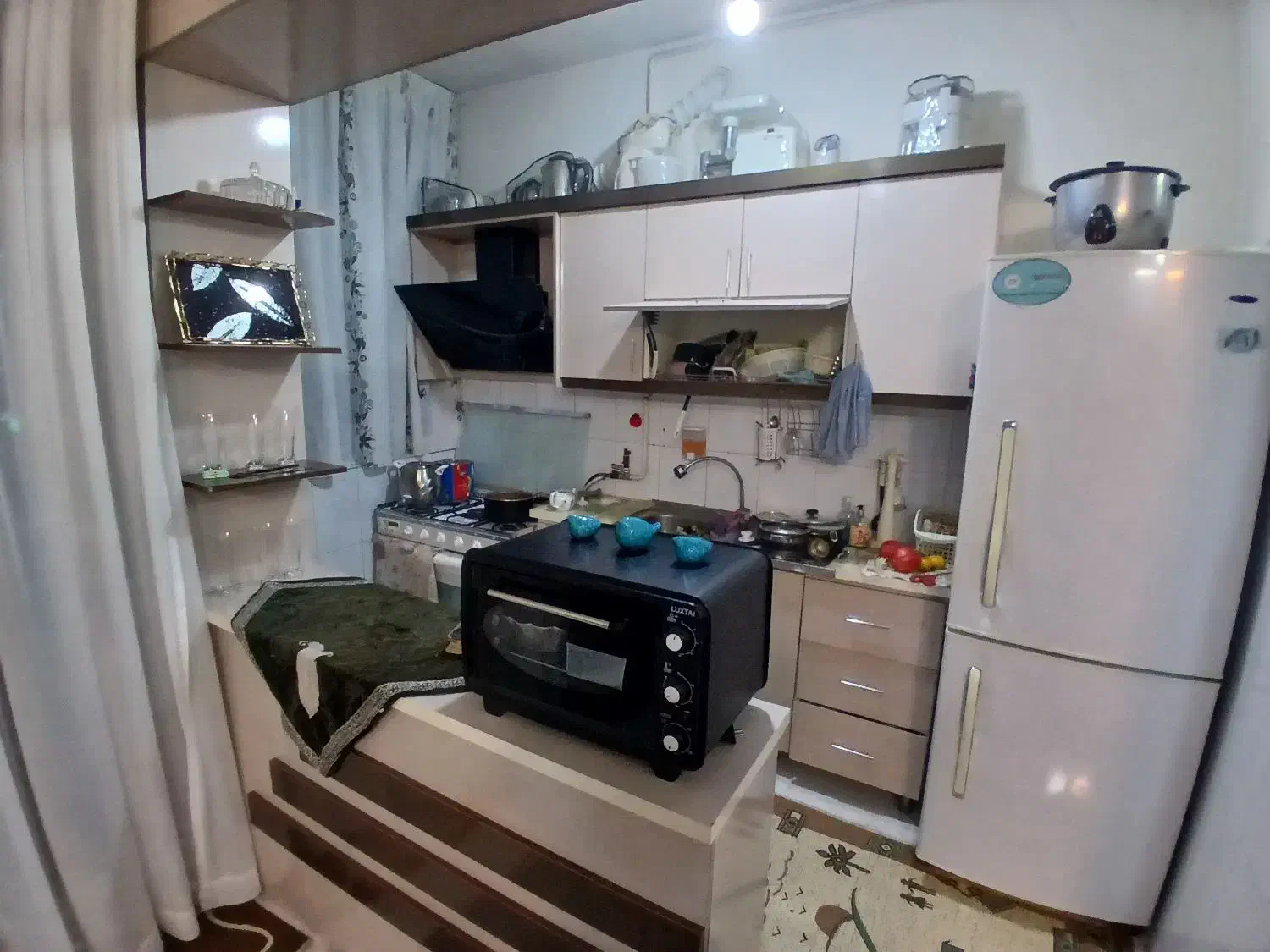 آپارتمان۵۶متری طبقه دوم ۸مترحاشیه(املاک حشمتی)|فروش آپارتمان|مشهد, ایثارگران|دیوار