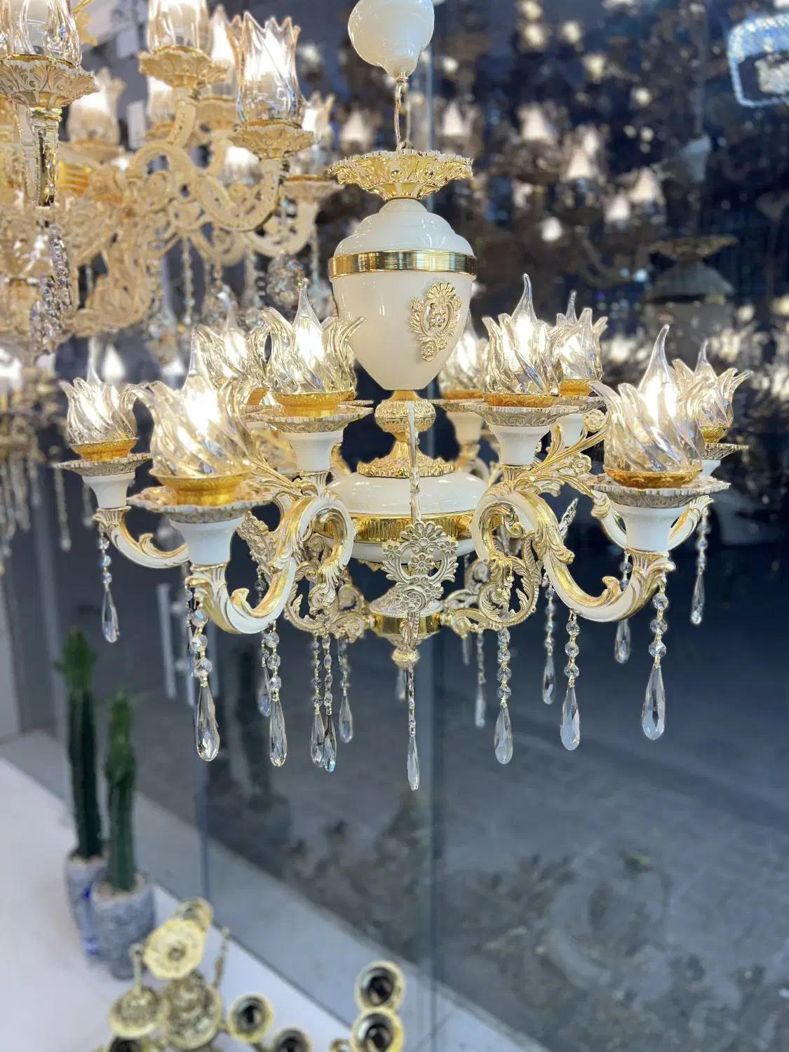 تنوع بالا لوستر شاه عباسی ضمانت رنگ شرکتی|لوستر و چراغ آویز|مشهد, خواجه ربیع|دیوار