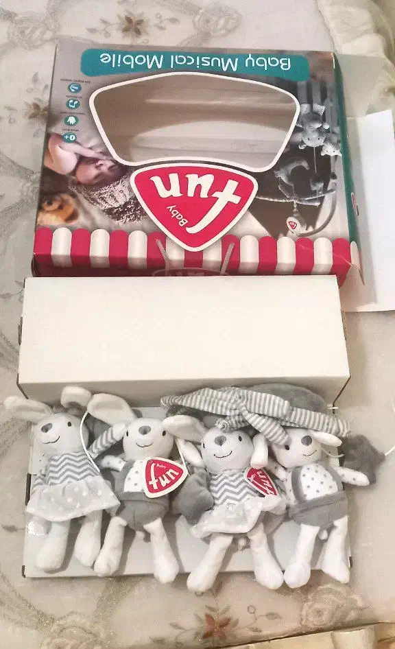 فروش حضوری تعدادی آویز تخت نوزاد|اسباب و اثاث بچه|مشهد, محمدآباد|دیوار