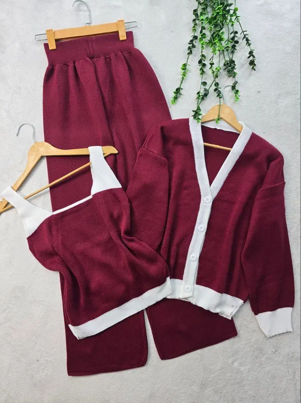 ارزانسرای لینا|لباس|شیراز, ملاصدرا|دیوار