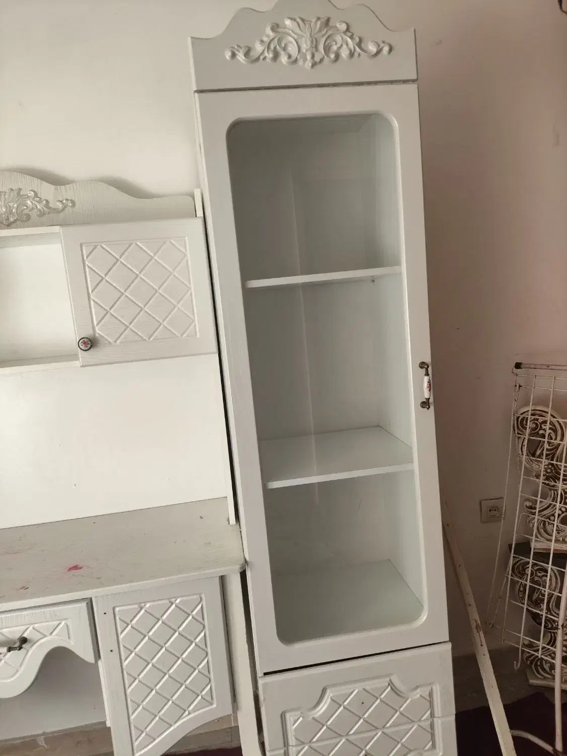 کمد و میز تحریر|میز تحریر و کامپیوتر|اسلام‌شهر, شهرک مفیدی|دیوار