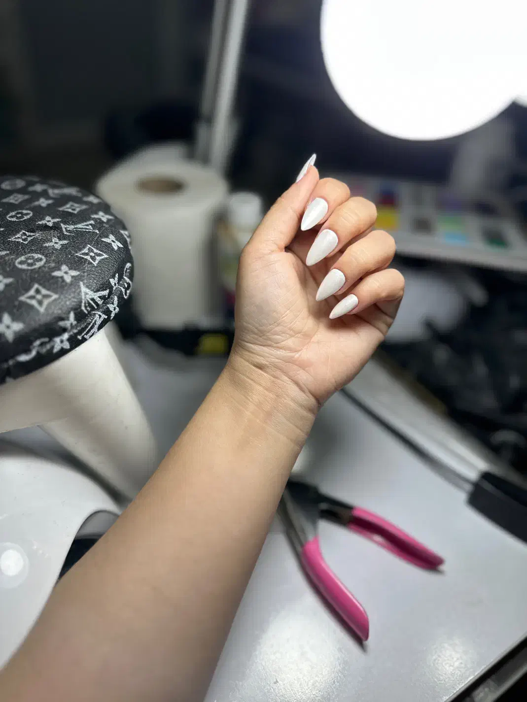 قیمت‌هام فقط برای مشتری‌های دیوار با تخفیف هست|خدمات آرایشگری و زیبایی|بوشهر, |دیوار