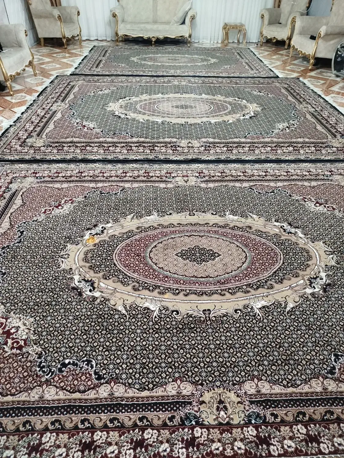 ۳تخته فرش جفت ۲تانه متری یه دانه۱۲متری|فرش|کرمانشاه, |دیوار