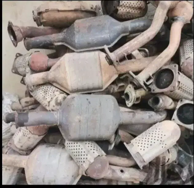 خرید و فروش کاتالیزور به قیمت روز جهانی|قطعات یدکی و لوازم جانبی|کاشان, فاز ۲ ناجی آباد|دیوار