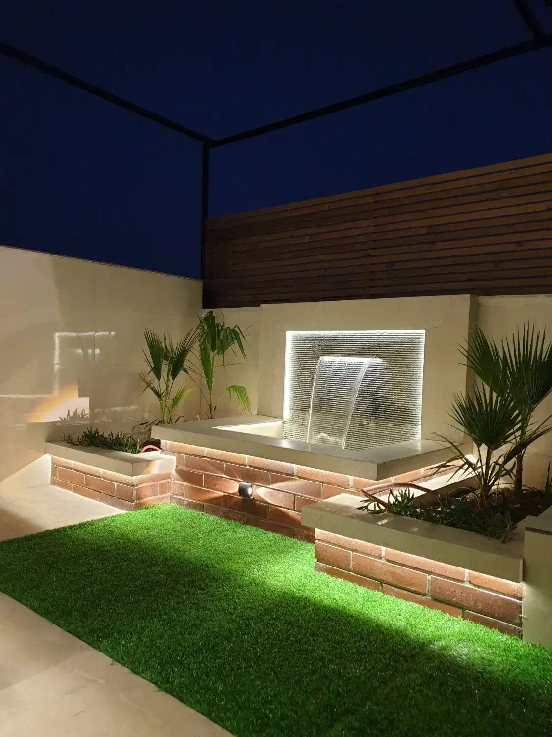 طراحی اجرای باغ ویلا روف گاردن بازسازی|خدمات پیشه و مهارت|مشهد, آزادشهر|دیوار