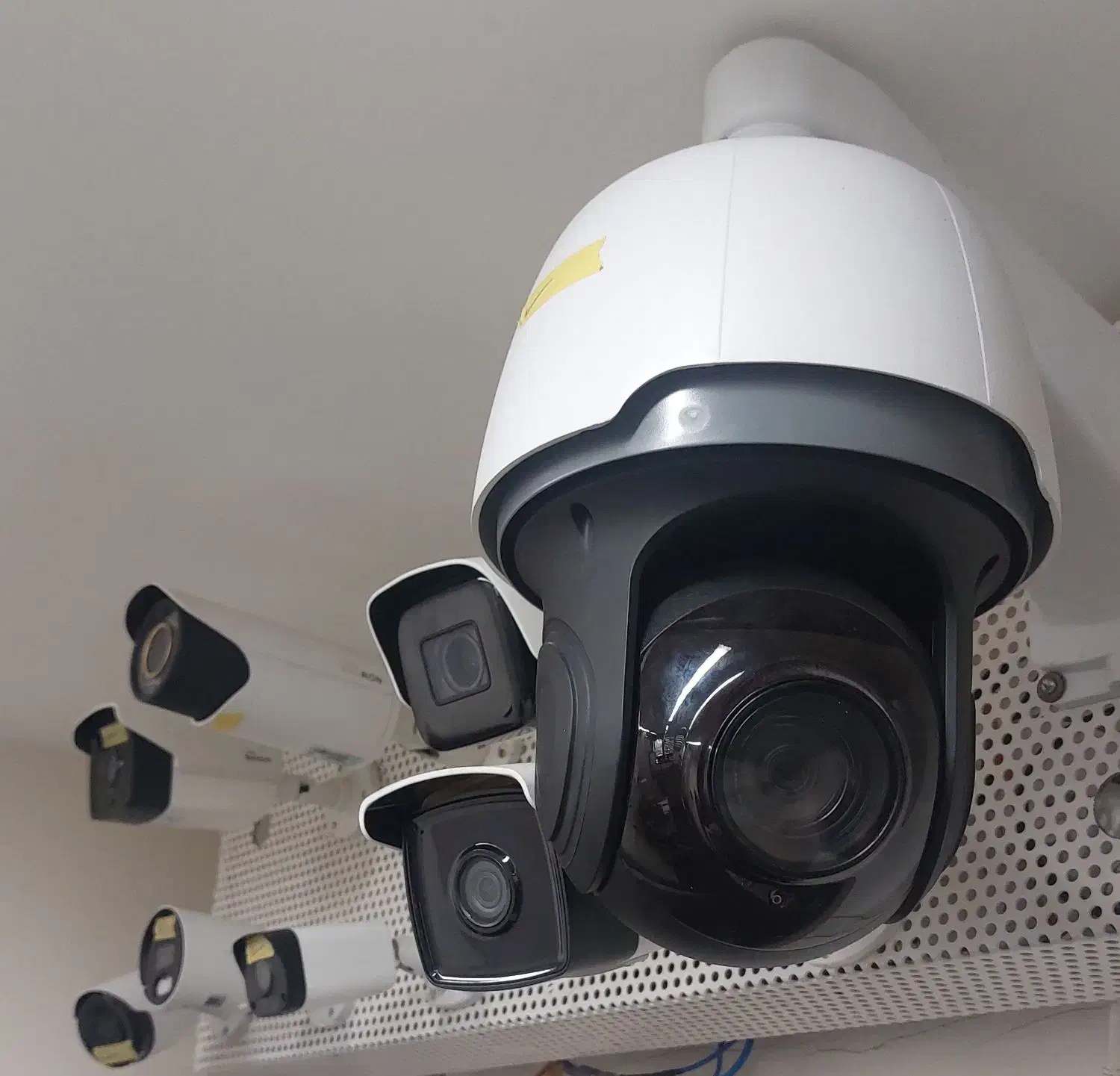 نصب دوربین مداربسته دزدگیر، نصاب مجرب،گارانتی نصب|خدمات پیشه و مهارت|تهران, یافت‌آباد|دیوار