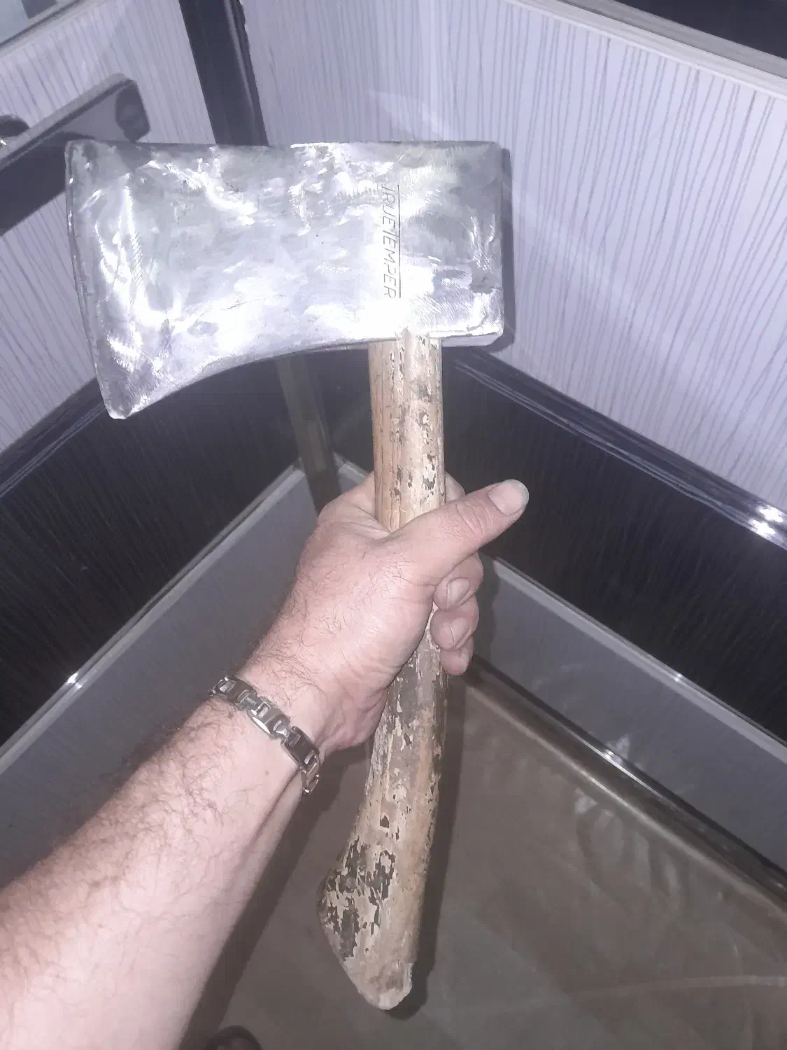 تبر امریکایی|کوهنوردی و کمپینگ|کرمانشاه, |دیوار