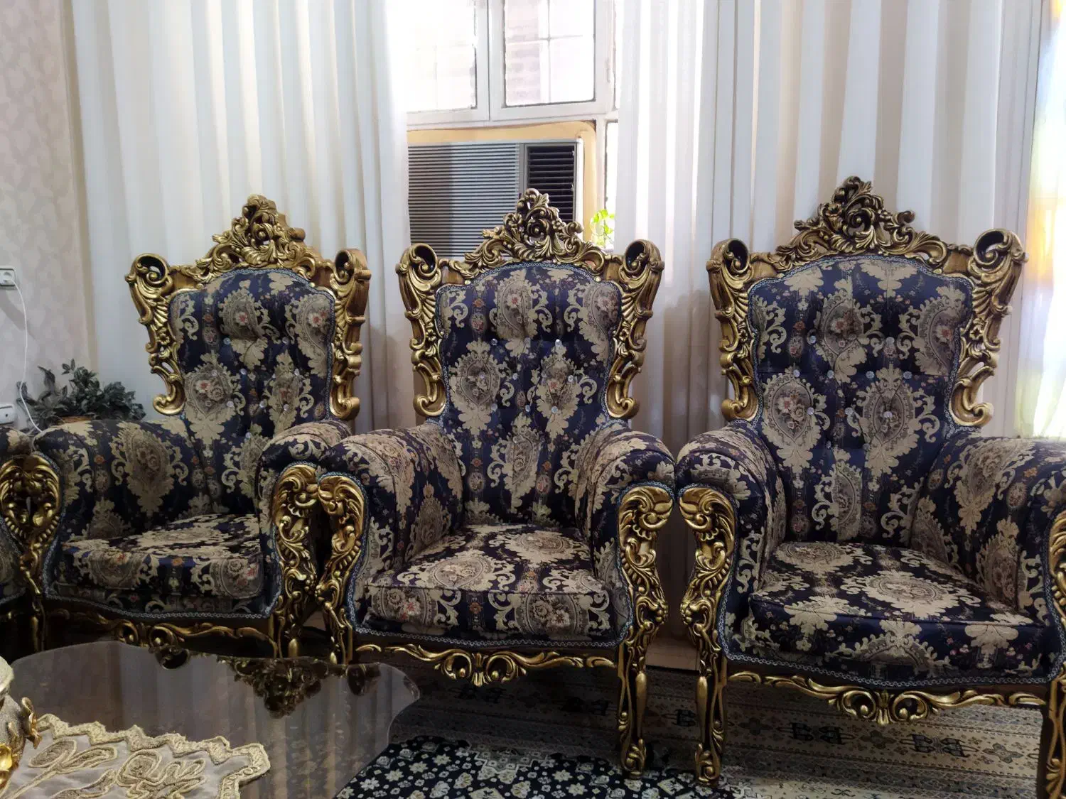 مبل ۹نفره سلطنتی|مبلمان خانگی و میز عسلی|بندر ماهشهر, |دیوار