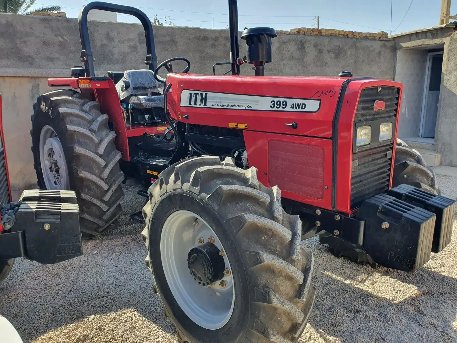 تراکتور۳۹۹جفت خشک|خودرو سنگین|مرودشت, ثبت احوال|دیوار