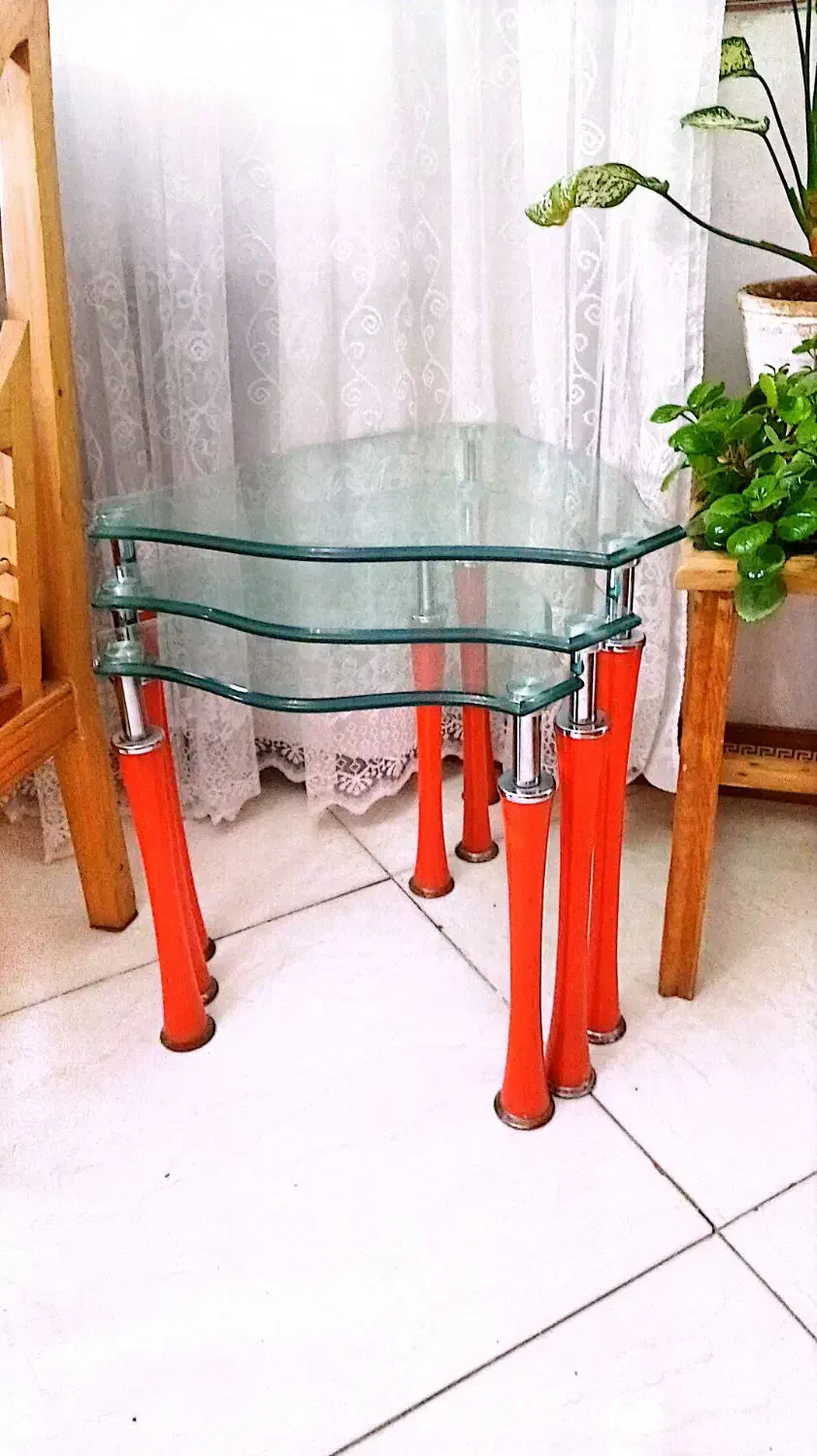 راحتی هشت نفره|مبلمان خانگی و میز عسلی|اراک, |دیوار