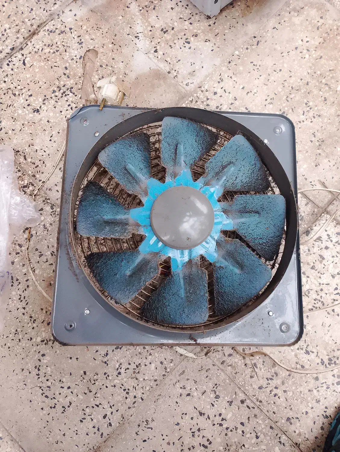 .منقل سفارشی .یخچال .هواکش صنعتی 30.30|کافیشاپ و رستوران|مرند, |دیوار