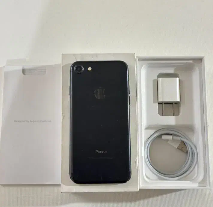 Iphone 7 128g|موبایل|تهران, میرداماد|دیوار