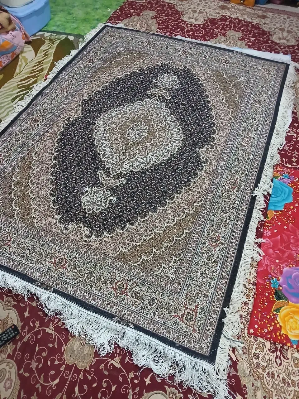 متراژ قالیچه دستباف ۲ در ۱/۵۰ نیم|فرش|خوی, |دیوار