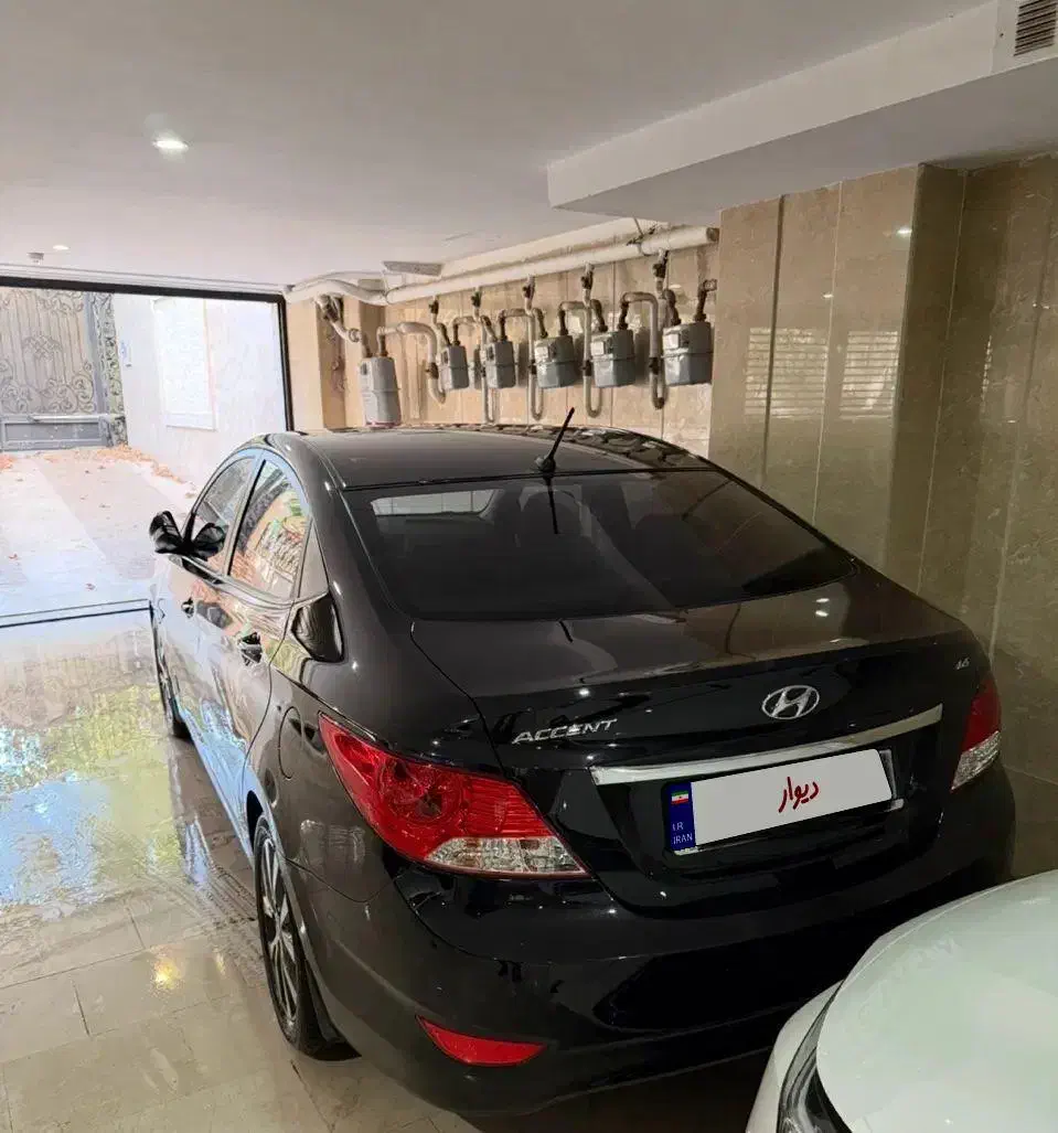 هیوندای اکسنت ۹۷ - مشکی|خودرو سواری و وانت|تهران, قیطریه|دیوار