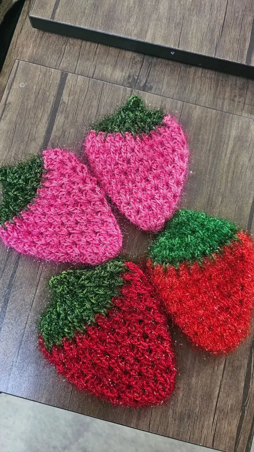 اسکاج توت فرنگی|لوازم نظافت|بیرجند, |دیوار