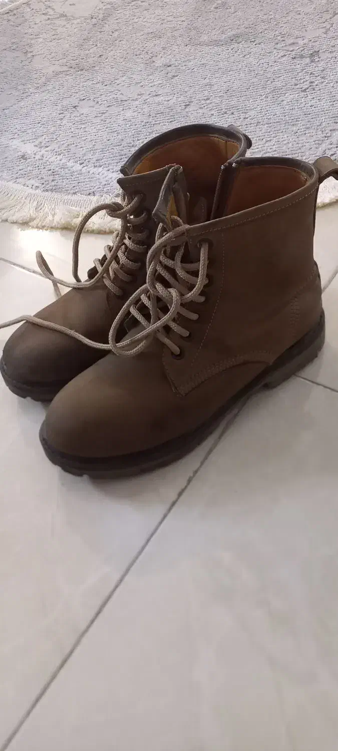 نیم پوتین شیک|کیف، کفش، کمربند|بجنورد, |دیوار