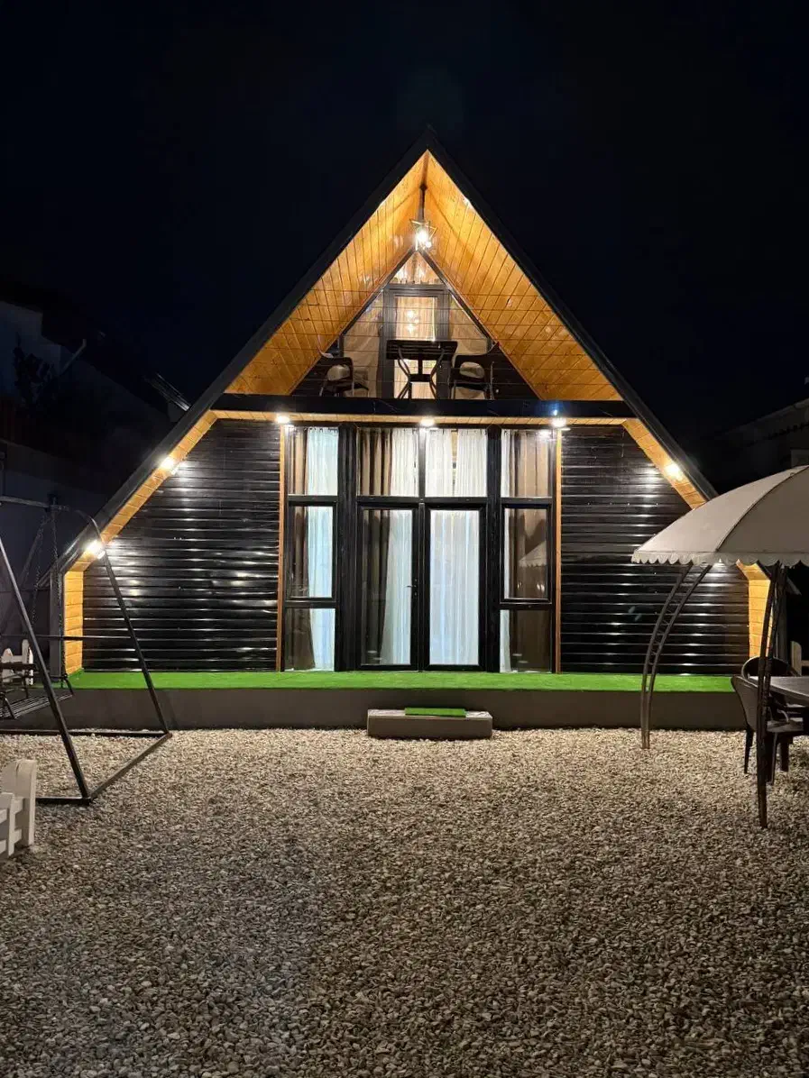 ویلا سوئیسی جکوزی دار در متل قو|اجارهٔ کوتاه‌مدت ویلا و باغ|سلمان‌شهر, |دیوار