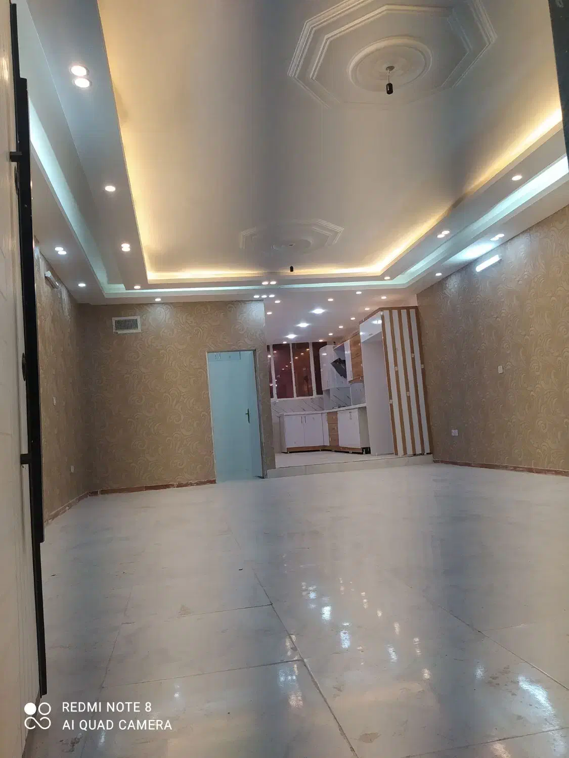 120متری طبقه اول حاشیه طبرسی شمالی 24|فروش آپارتمان|مشهد, طبرسی شمالی|دیوار