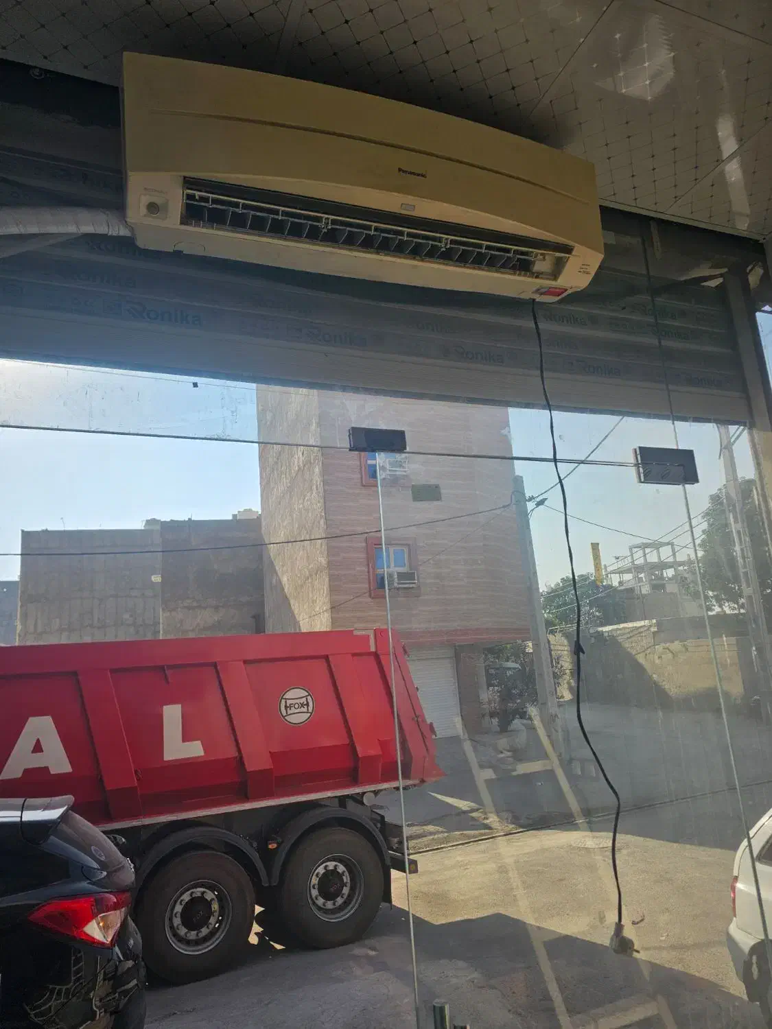 اجاره مغاره پلاک دو روبرو باشگاه هفت تیر|اجارهٔ مغازه و غرفه|بندرعباس, |دیوار