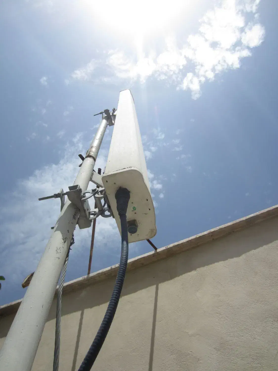 تقویت کننده آنتن موبایل هوشمند بدون نویز و اختلال|خدمات رایانهای و موبایل|تهران, فردوسی|دیوار