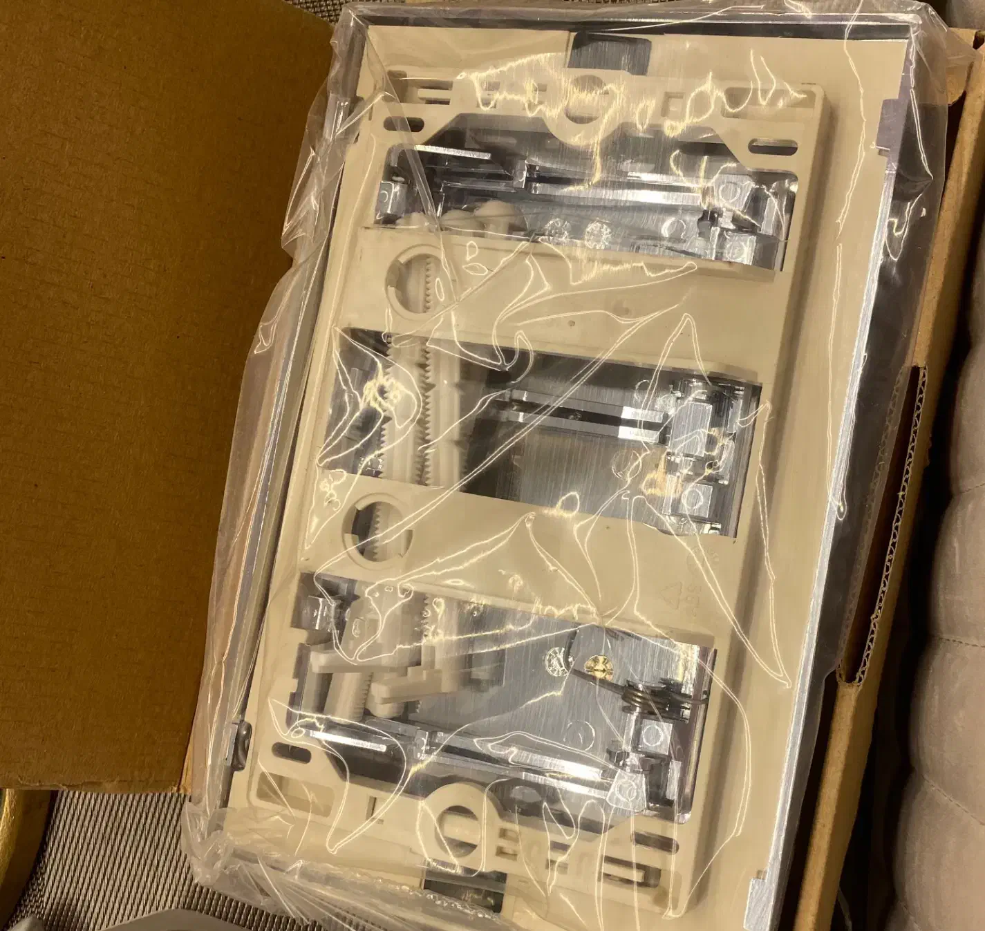 فلش تانک توکار|لوازم سرویس بهداشتی|قزوین, |دیوار