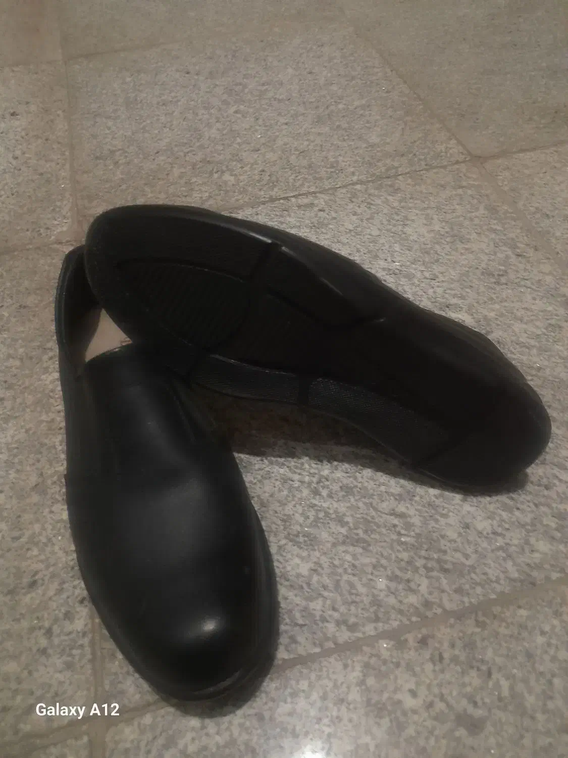 ۴۰و۴۱|کیف، کفش، کمربند|اصفهان, عسگریه|دیوار