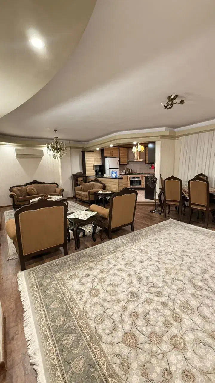 دلباز ترین آپارتمان در بهترین نقطه شهر|فروش آپارتمان|گرمسار, |دیوار