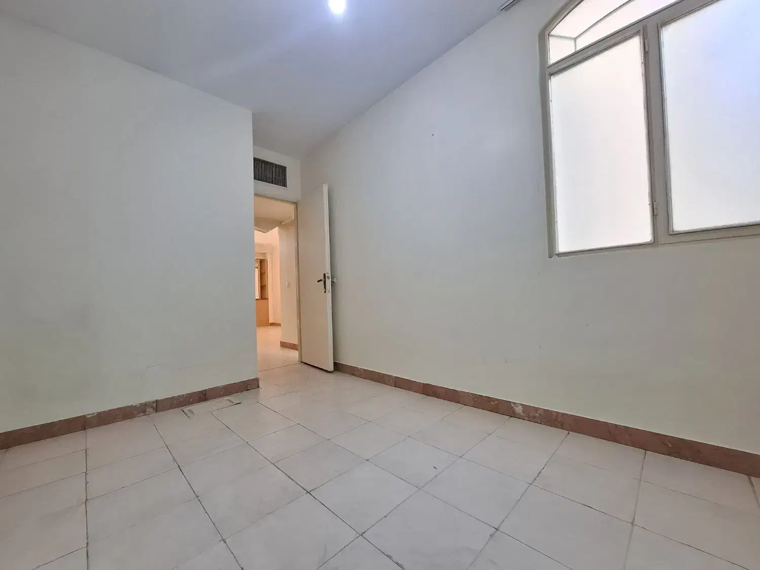 اجاره آپارتمان نارمک میدان ۱۸ تکواحدی ۶۵متر دوخواب