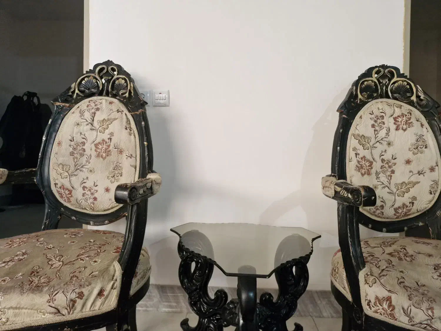 مبل سلطنتی|مبلمان خانگی و میز عسلی|کاشان, راوند|دیوار