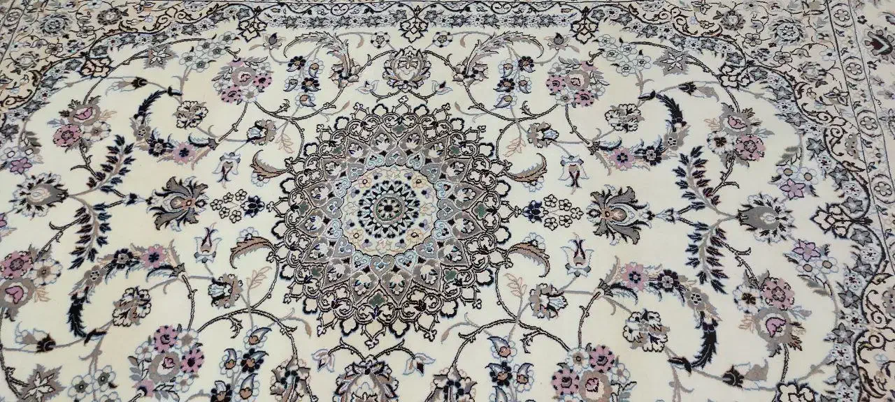 فرش دستباف نائین|فرش|مشهد, زیبا شهر|دیوار