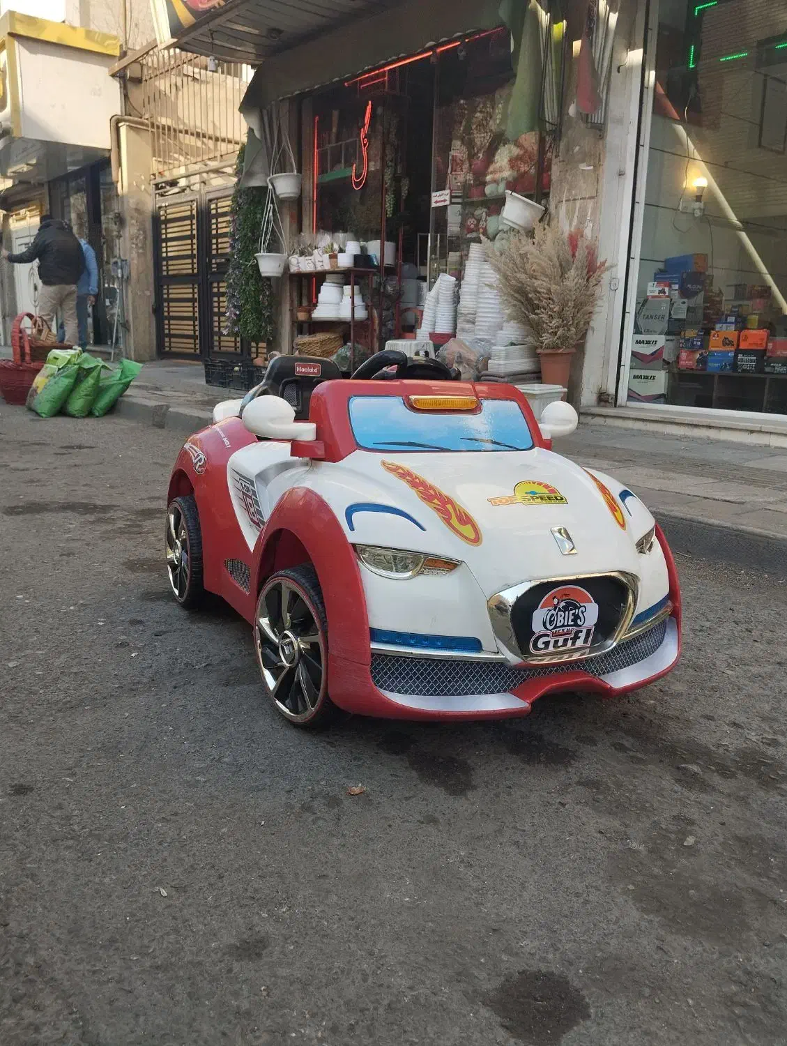 ماشین شارژی بوگاتی|اسباببازی بچه|تهران, امام زاده عبدالله|دیوار