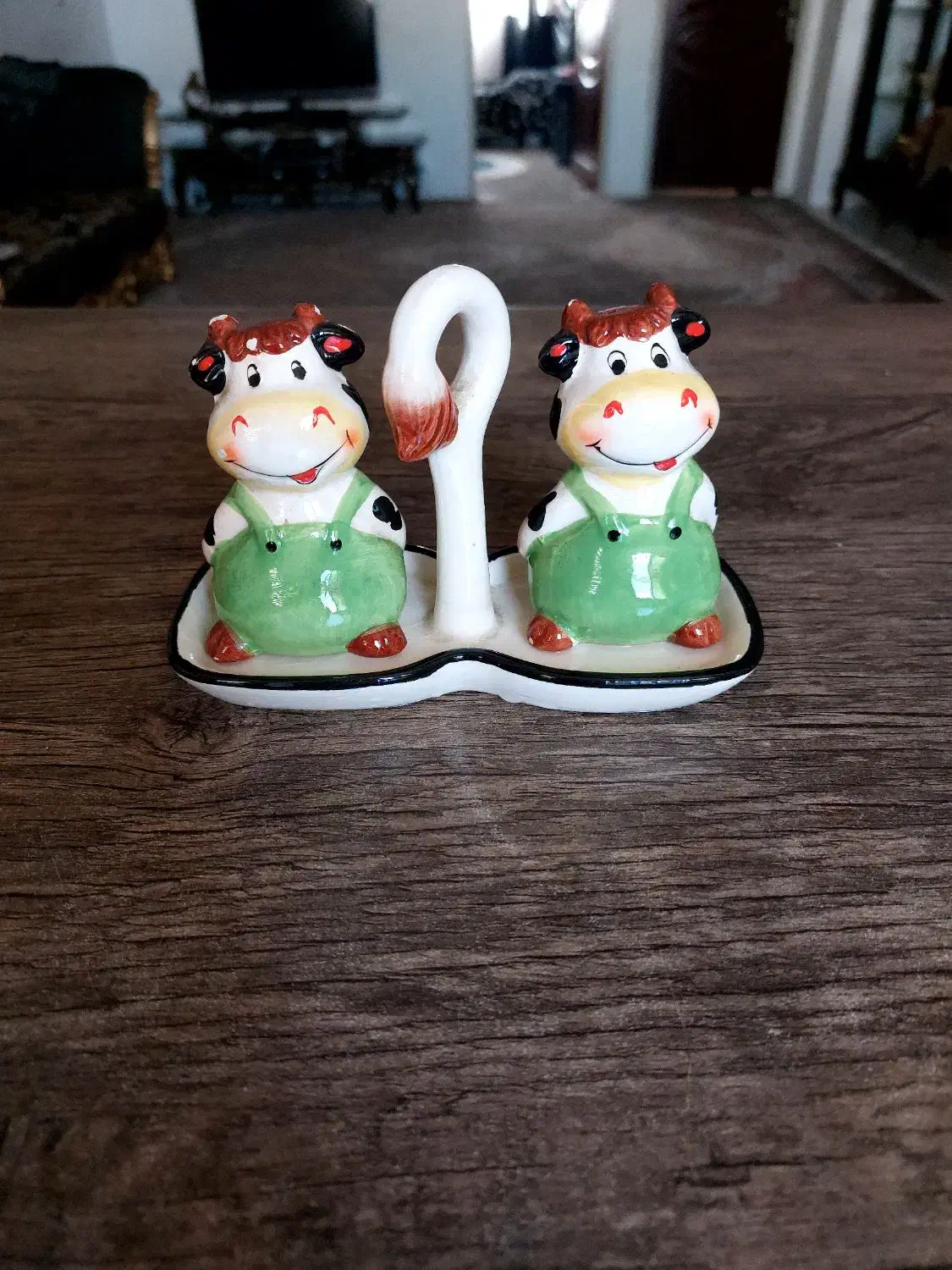 نمکدان مدل گاو|ظروف سرو و پذیرایی|اسلام‌شهر, شهرک مهدیه|دیوار