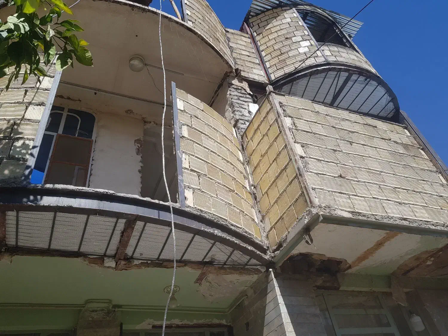 ساختمان سازی و تعمیرات ساختمان|خدمات پیشه و مهارت|خرمآباد, |دیوار